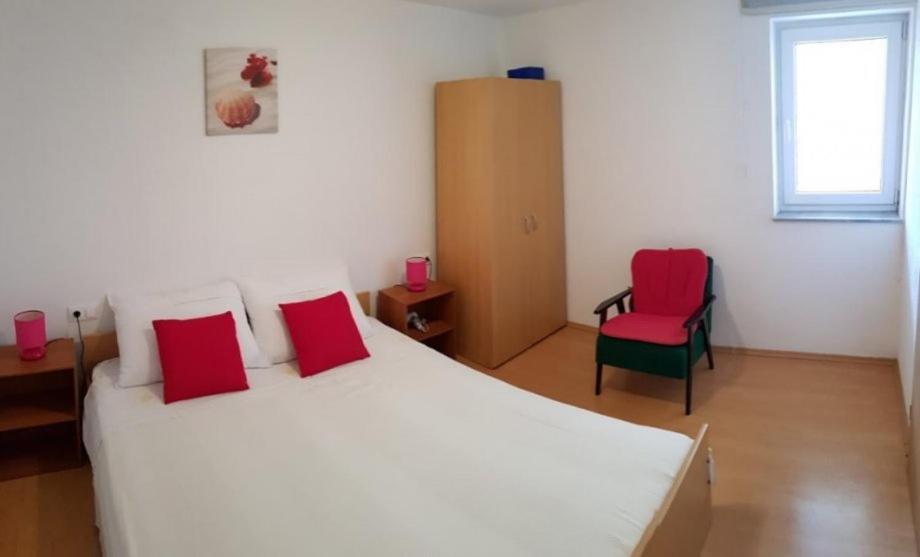 Apartment Murva เซเกต วรันยีชา ภายนอก รูปภาพ